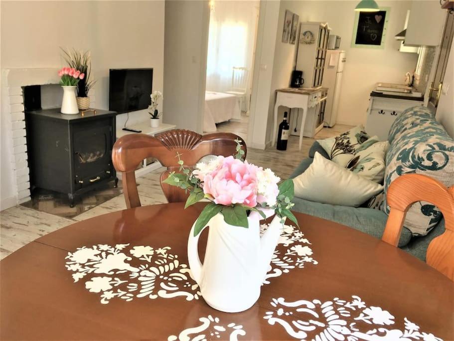 Hermoso Apartamento Vintage カンブリルス エクステリア 写真